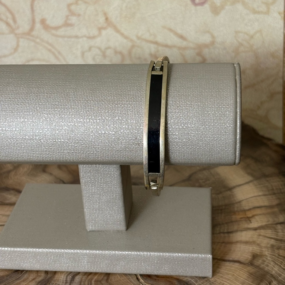 Silver Black Inlay Enamel Hinged Alpaca Bracelet